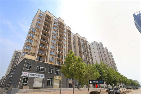 兴华路农行家属院3室2厅1卫125㎡